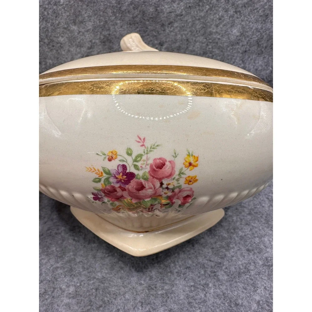 Royal China Sebring Ohio 22K Royal Etch Gold Floral Lidded Sugar Bowl Vintage